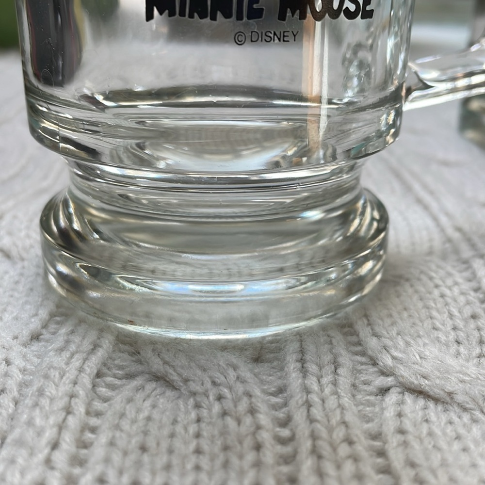 Vintage Walt Disney Production Mickey and Minnie Mouse Glass Footed Mug Set - Picture 7 of 10